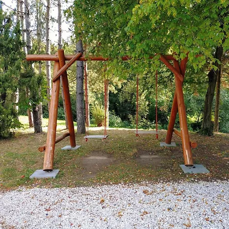 Rekreační Středisko Kordárna 3* Starý Hrozenkov